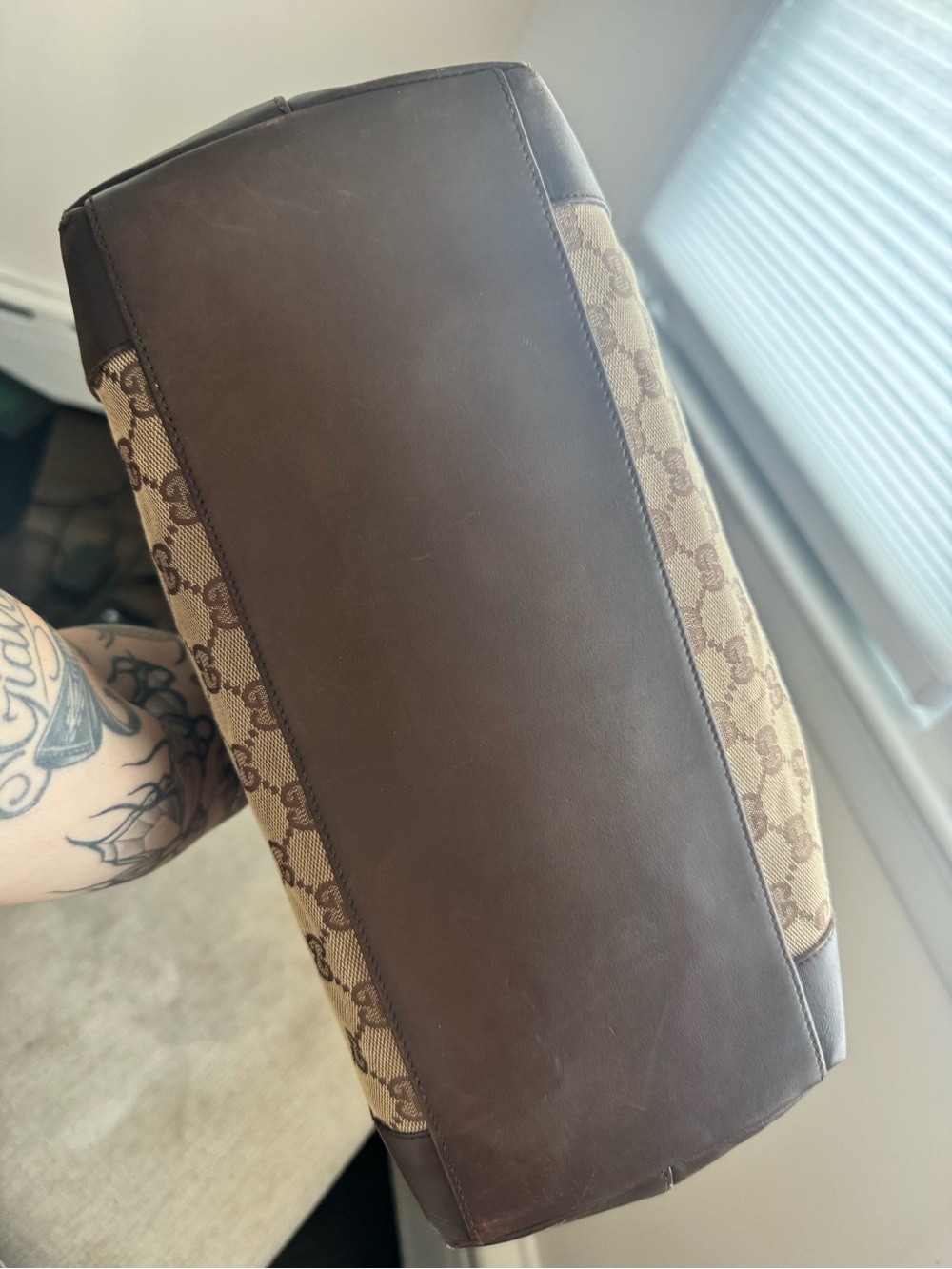 Gucci GG Canvas Tote - Picture 6 of 11